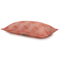Outdoor cushion cover from Le Jacquard Français; Model Nature Urbaine Quartz; main colour pink in Acrylic; Size 30x50 cm rectangular; Motif graphic patterns; Pattern jacquard woven