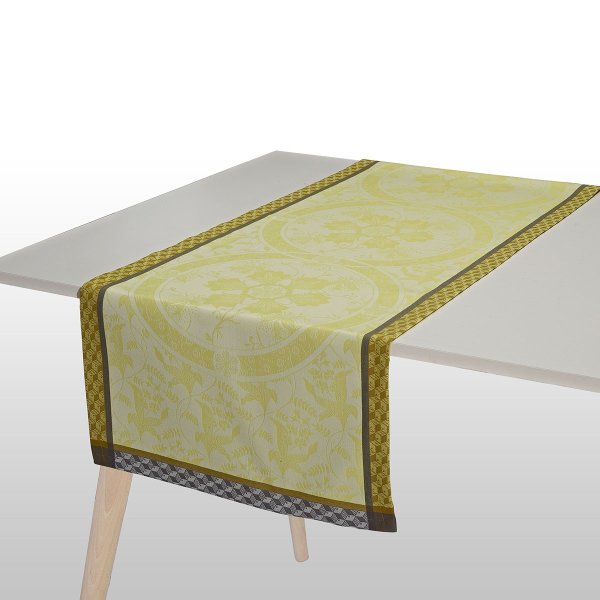 Table runner from Le Jacquard Français; Model Duchesse Narcisse; main colour green in cotton; Size 50x150 cm rectangular; Motif Summer; Pattern jacquard woven