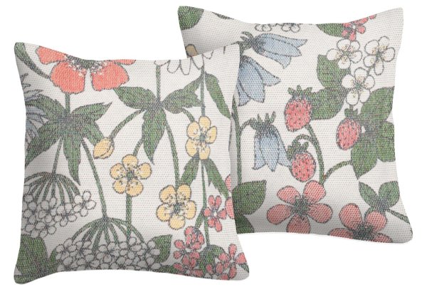 Cushion cover from Ekelund; Model Vildblomster 599; main colour multicolored in cotton; Size 40x40 cm square; Motif Flowers and plants, Summer; Pattern Pixel-wowen (6 colours)