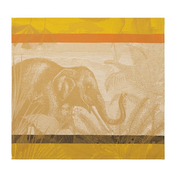 Napkins (4x Set) from Le Jacquard Français; Model Sinharâja Fauve; main colour yellow in cotton; Size 50x50 cm square; Motif Landscapes, Animals; Pattern jacquard woven